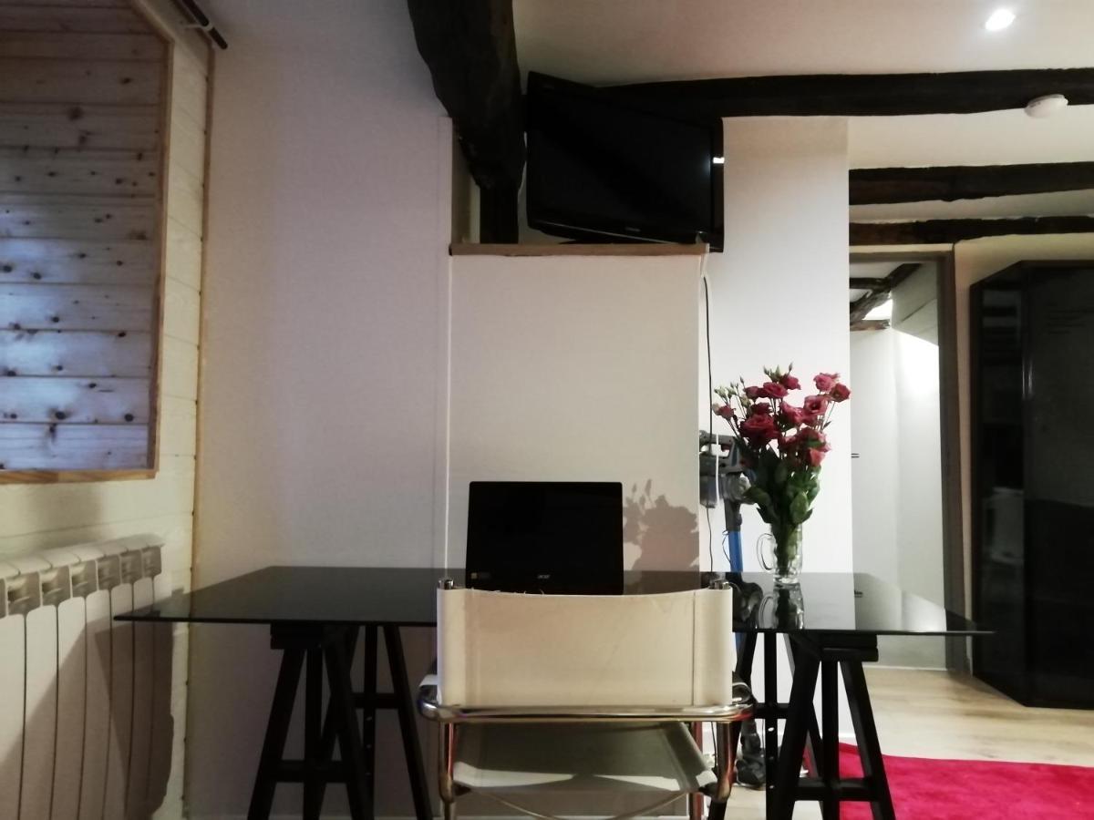 Apartamento L'éden Quercynois Souillac Exterior foto
